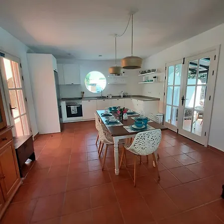 Casa Brujas Nyaraló *