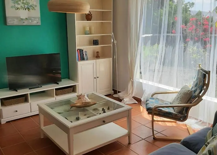 Casa Brujas Tatil Evi Lajares